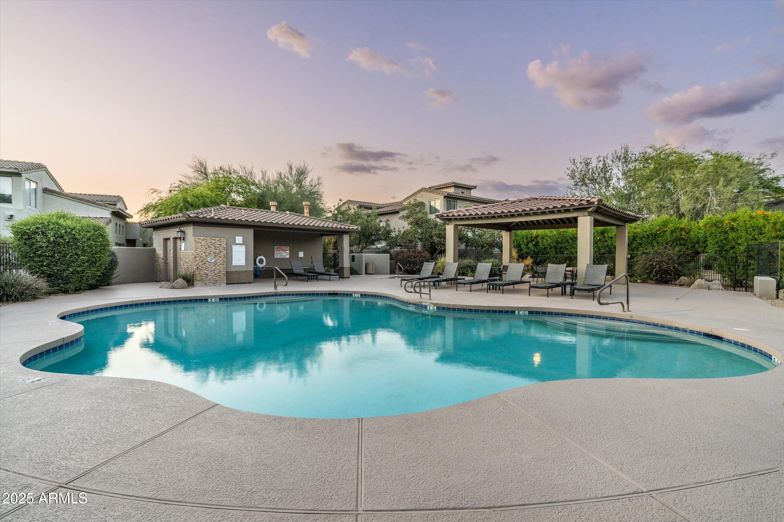 20802 N GRAYHAWK Drive, 1123