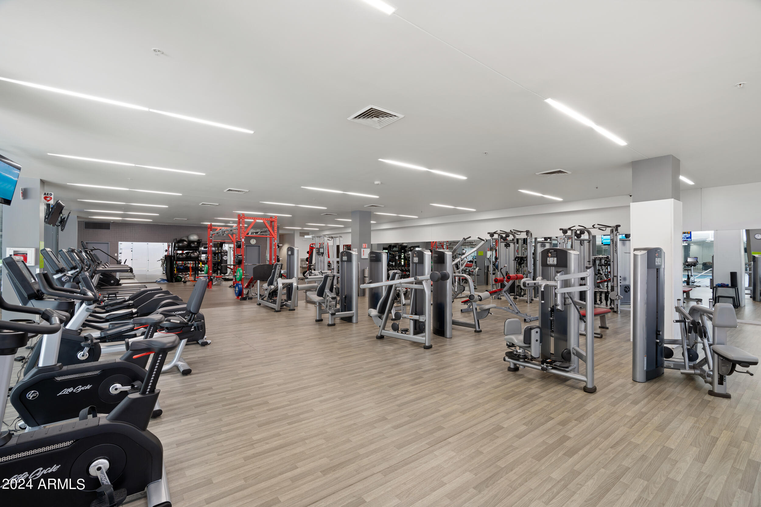 7121 E RANCHO VISTA Drive, 1004