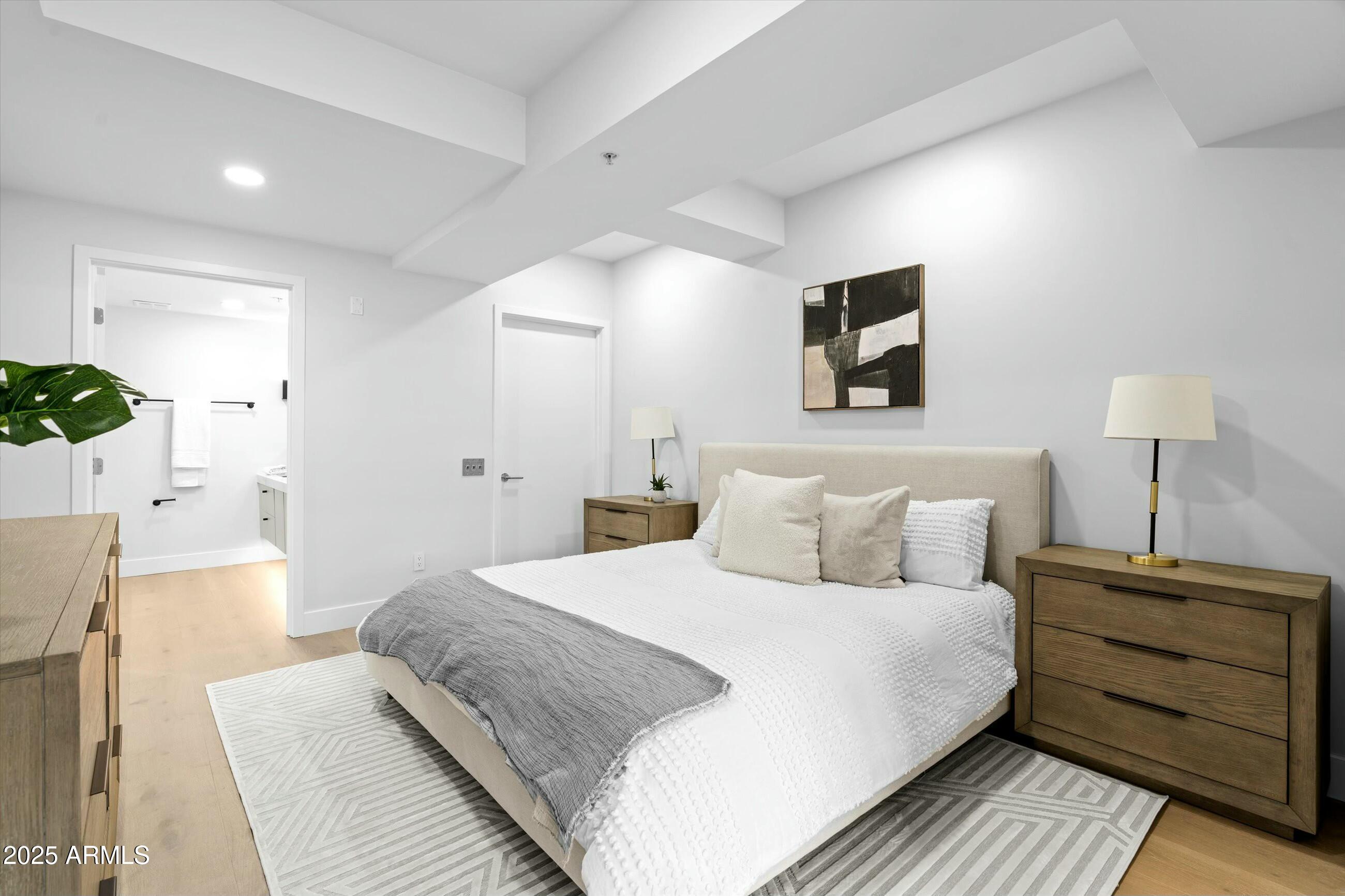 7137 E RANCHO VISTA Drive, 5001
