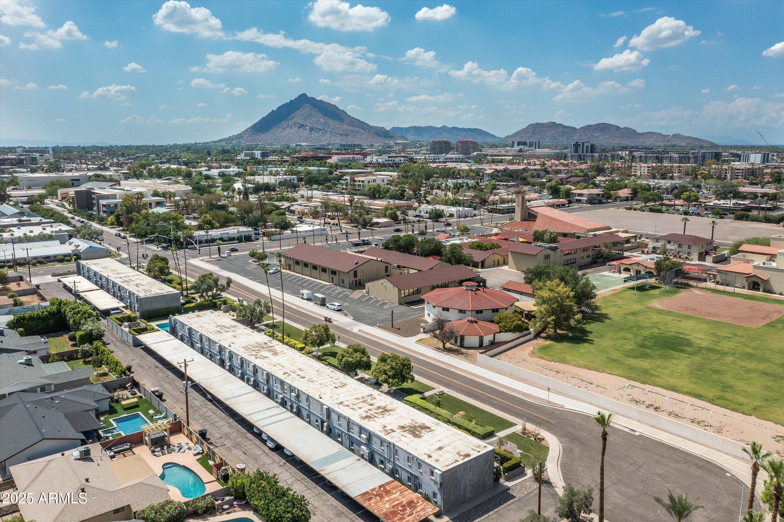 7601 E 2ND Street, 20