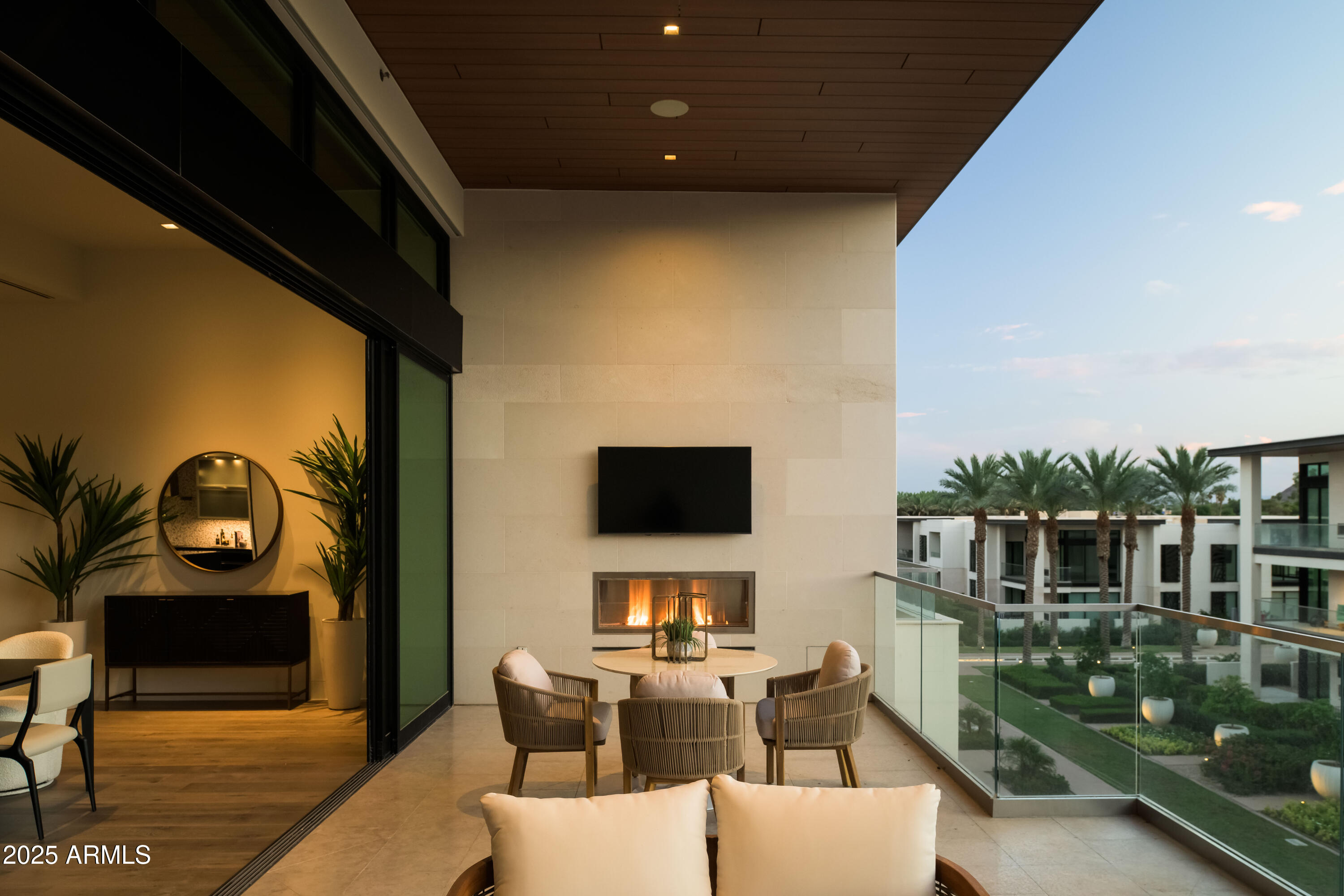 6587 N PALMERAIE Boulevard, 3020