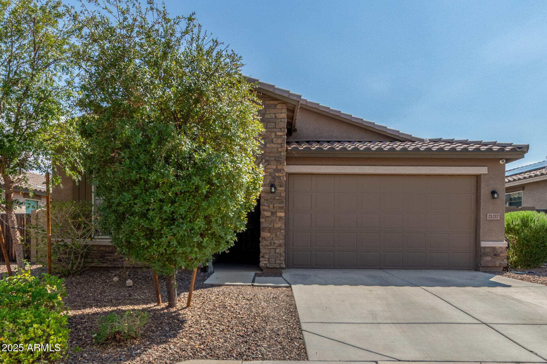 21217 W GRANADA Road