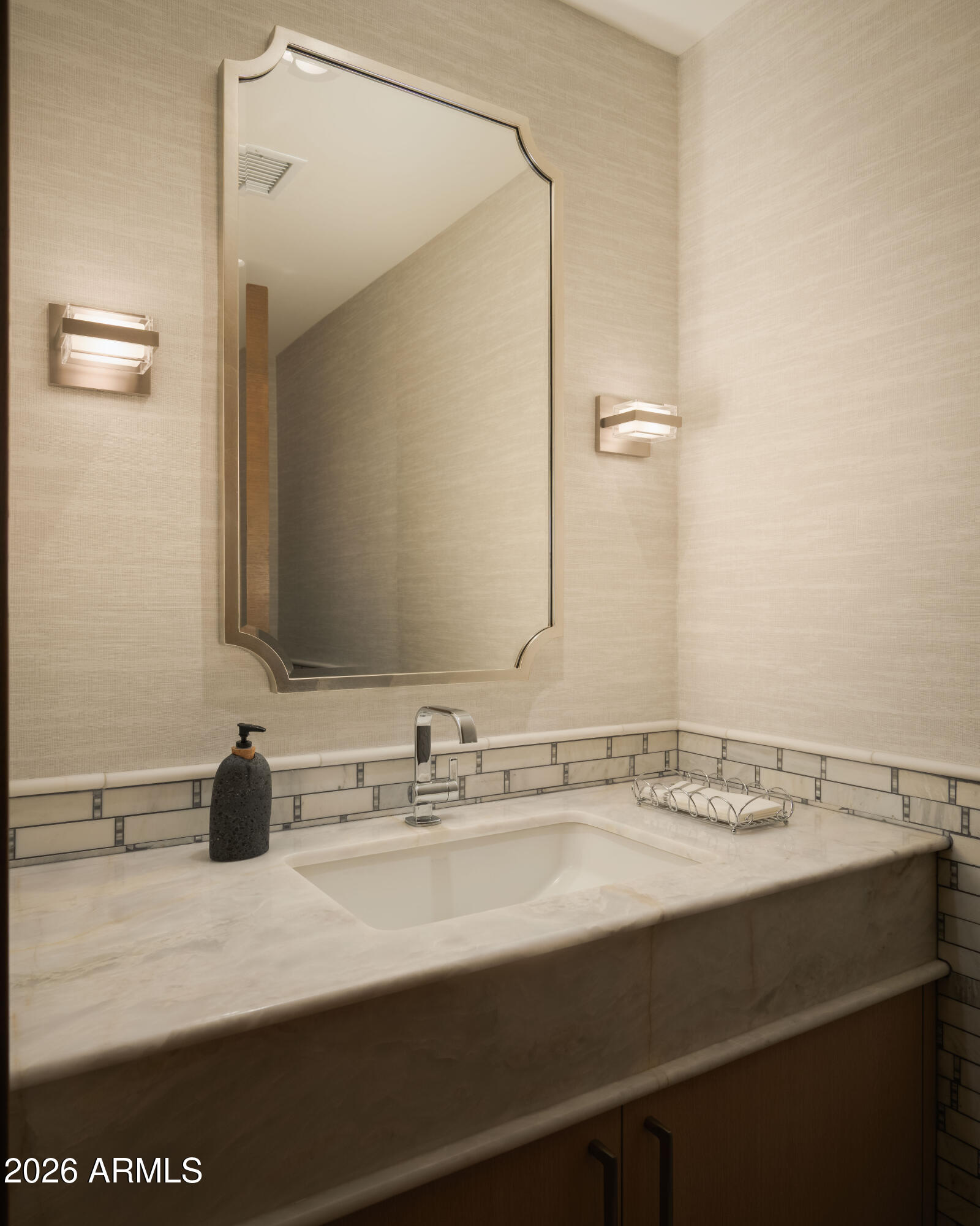 7175 E CAMELBACK Road 508