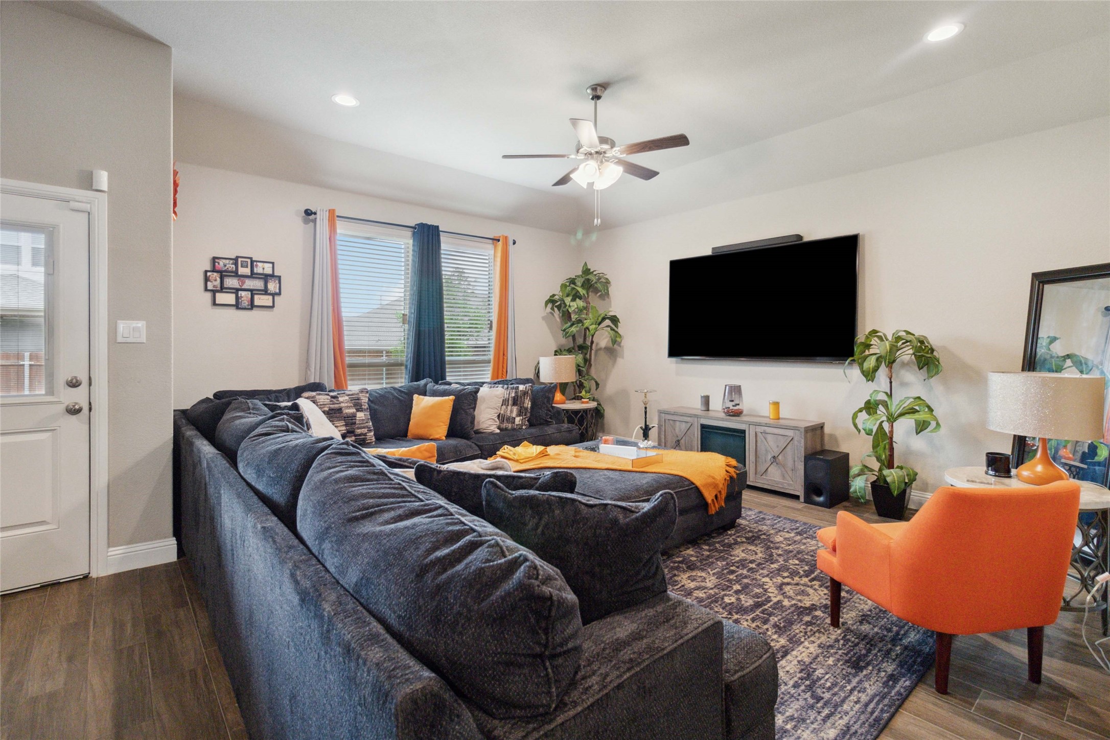 907 Hondo Lane