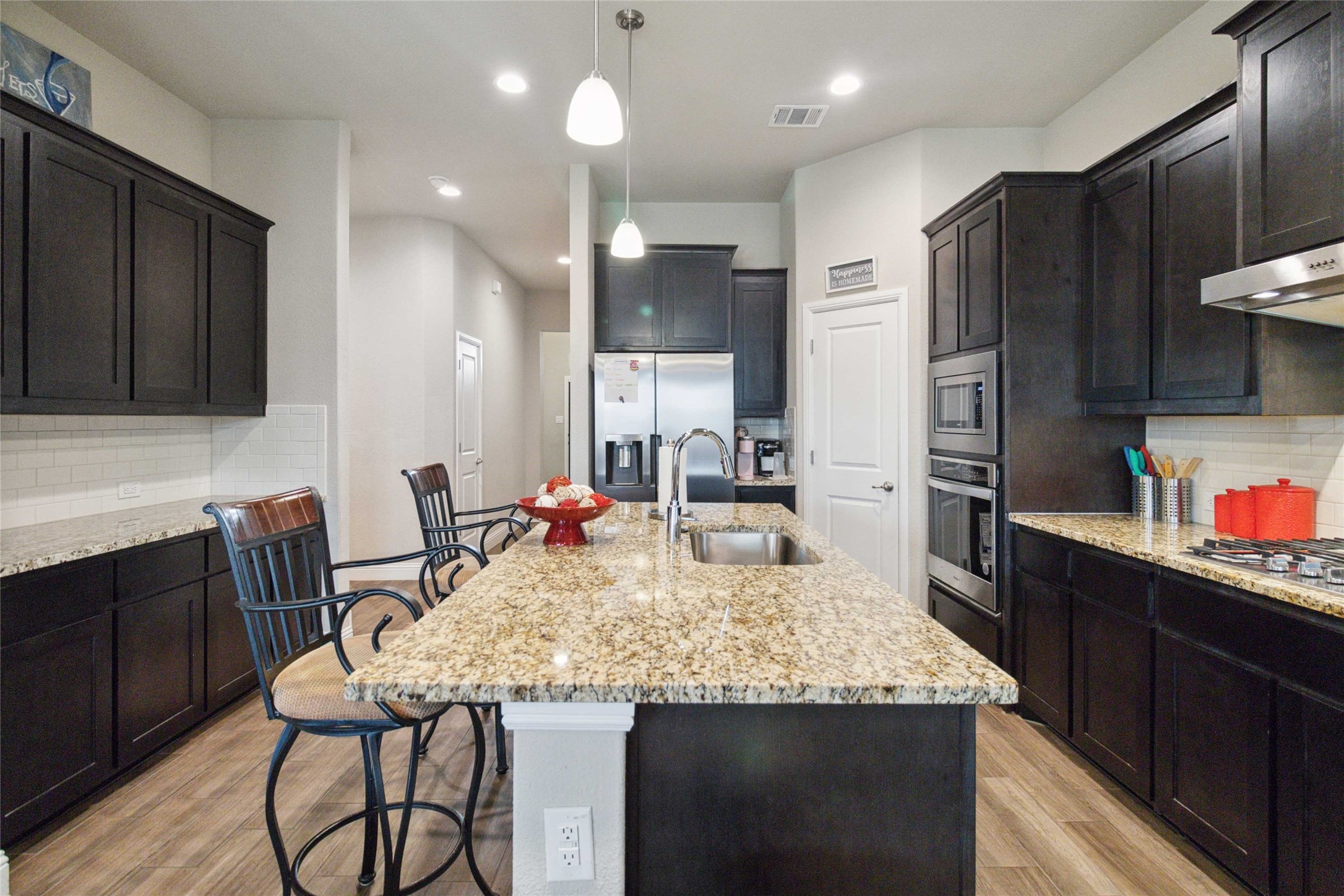 907 Hondo Lane