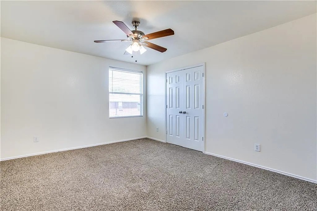 9216 Old Clydesdale Drive