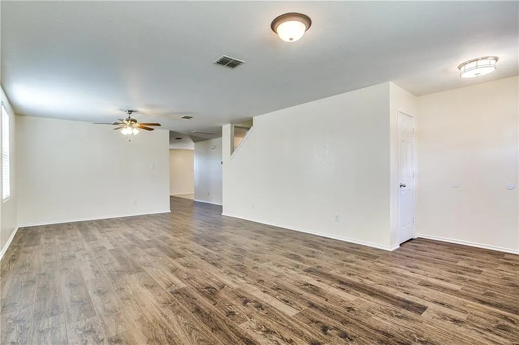 9216 Old Clydesdale Drive