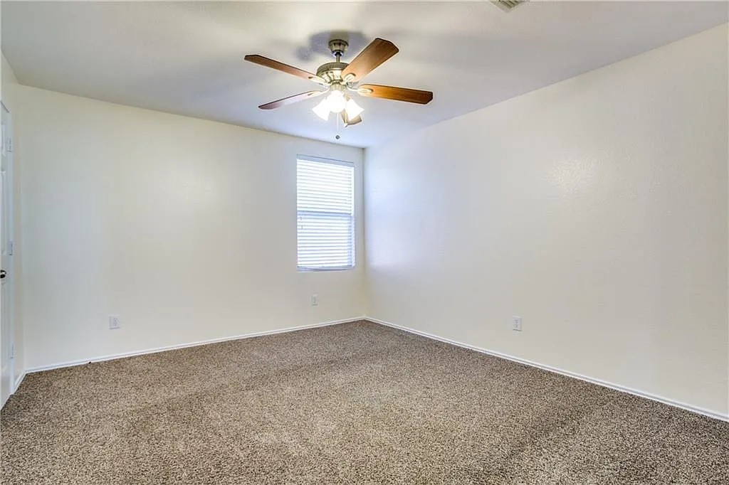 9216 Old Clydesdale Drive