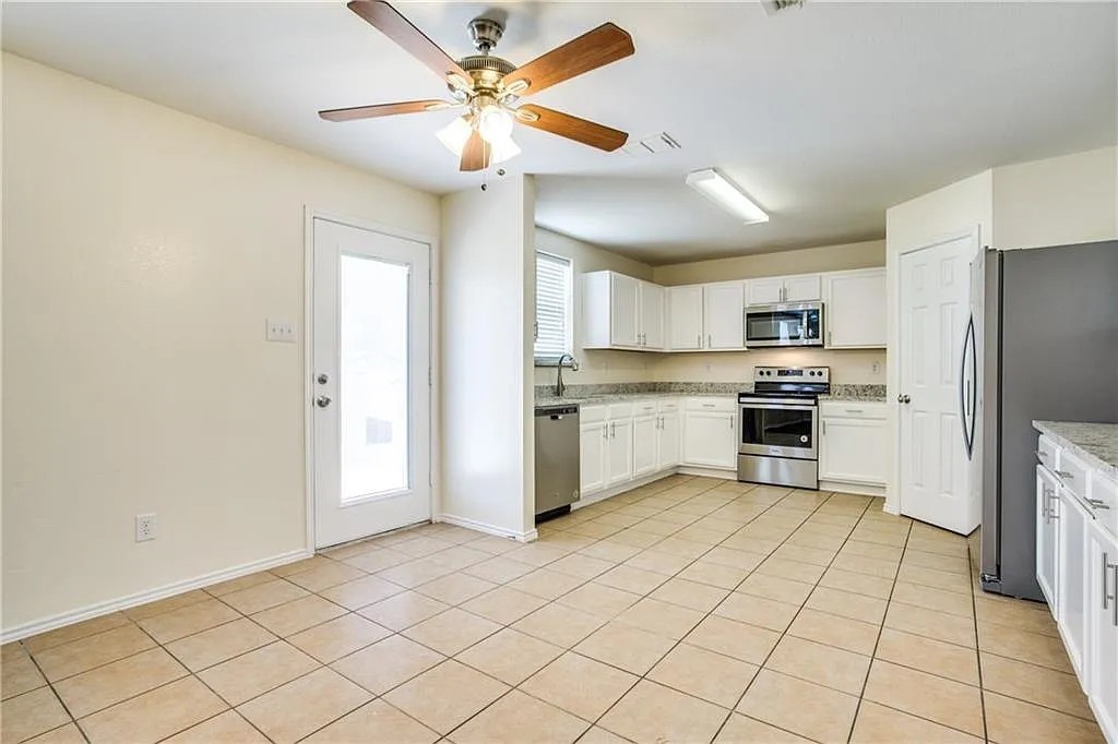9216 Old Clydesdale Drive