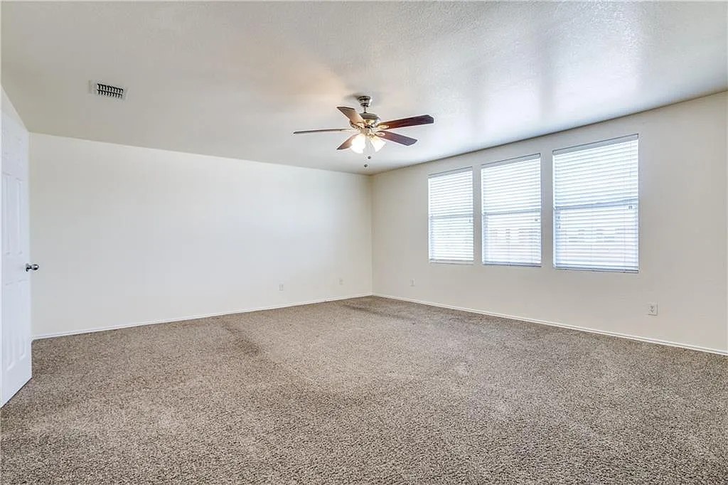 9216 Old Clydesdale Drive