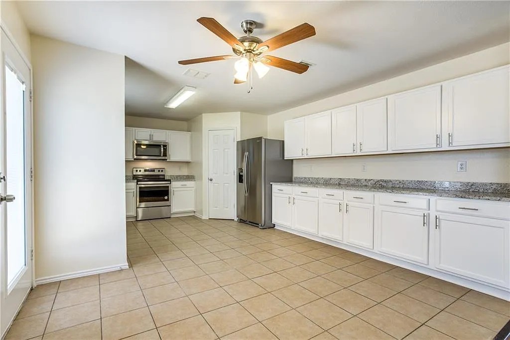 9216 Old Clydesdale Drive