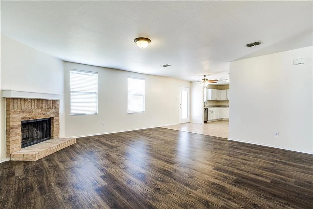 9216 Old Clydesdale Drive
