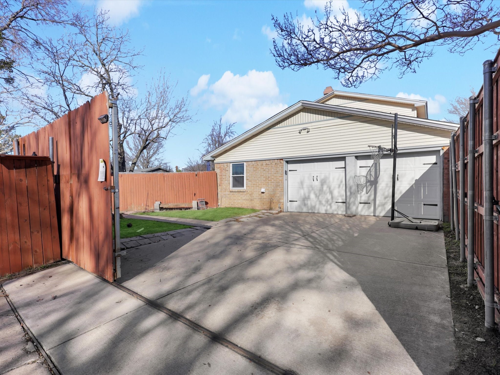 2105 Mars Drive
