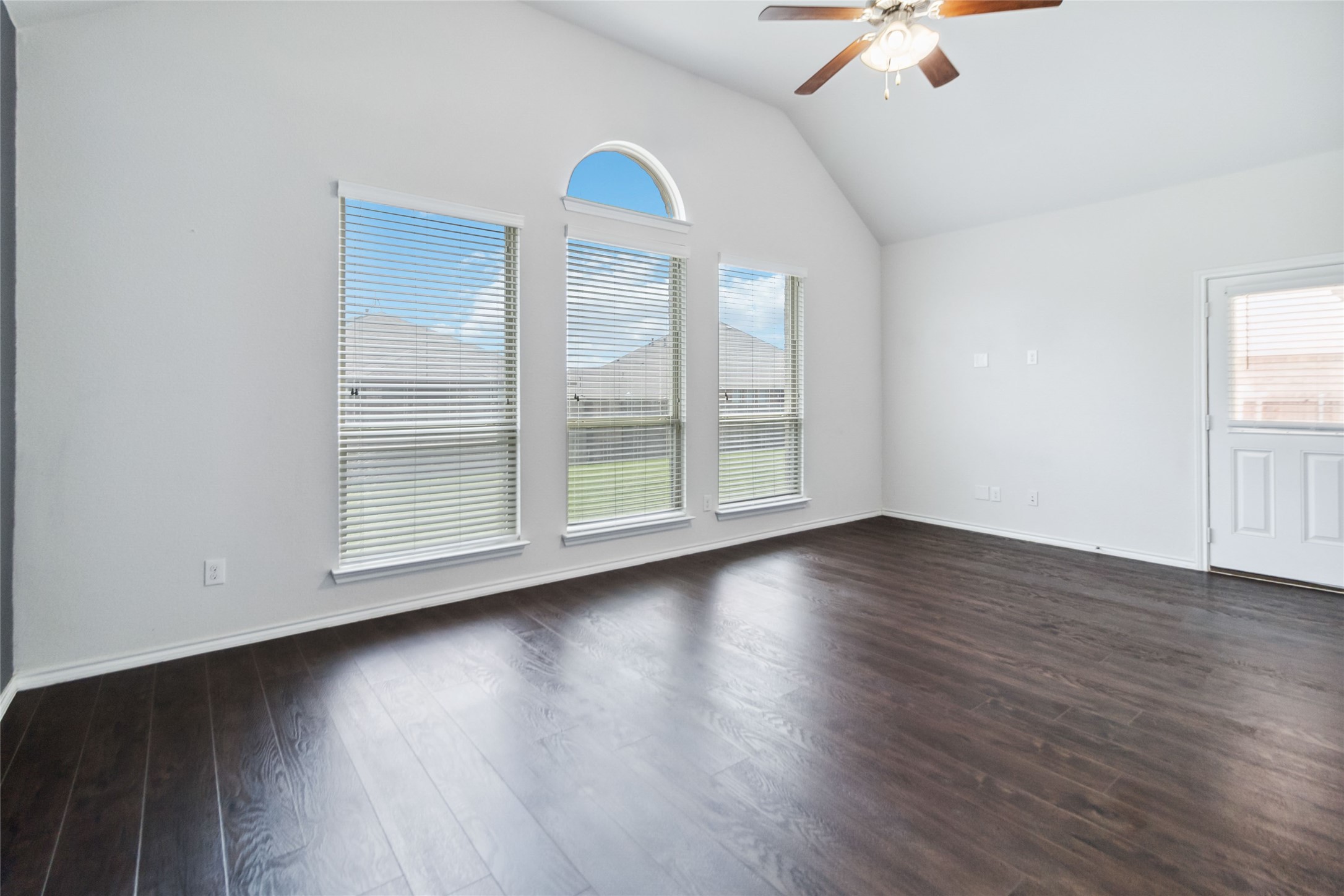 1112 Crest Ridge Drive