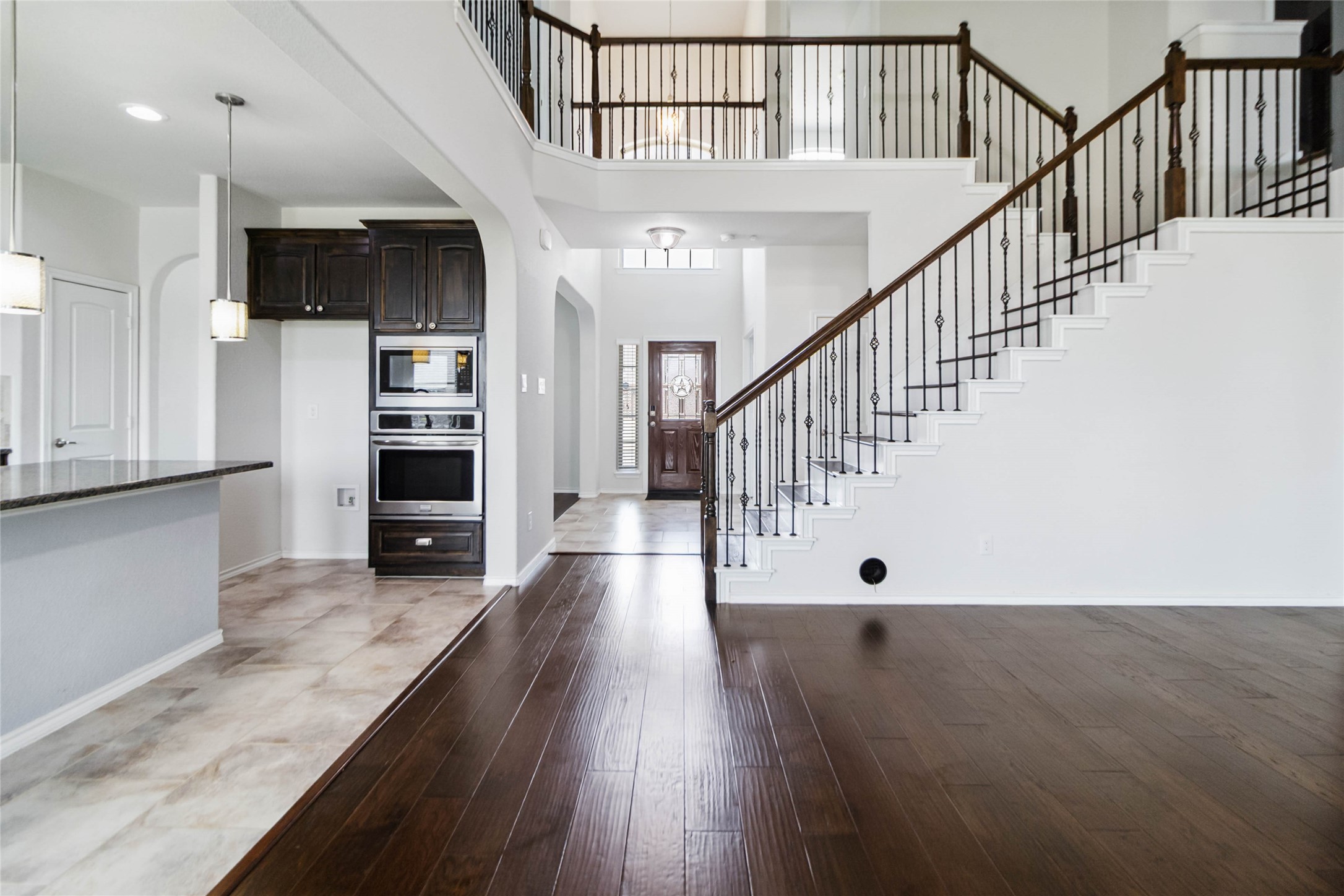1112 Crest Ridge Drive