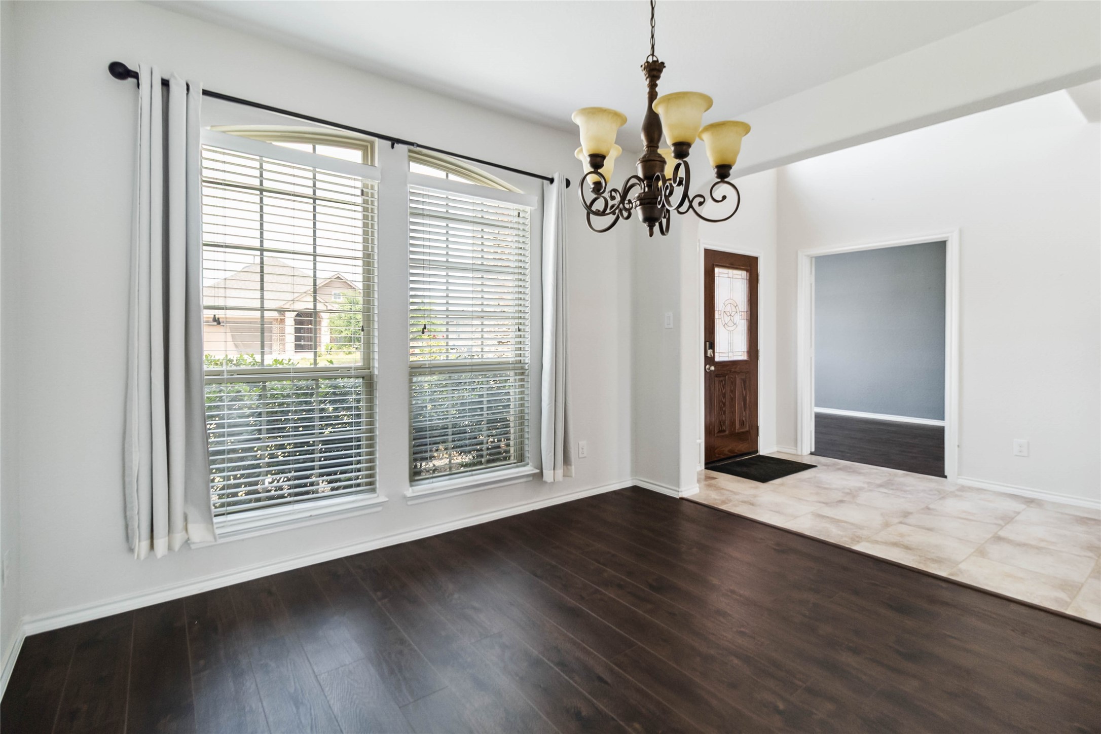 1112 Crest Ridge Drive