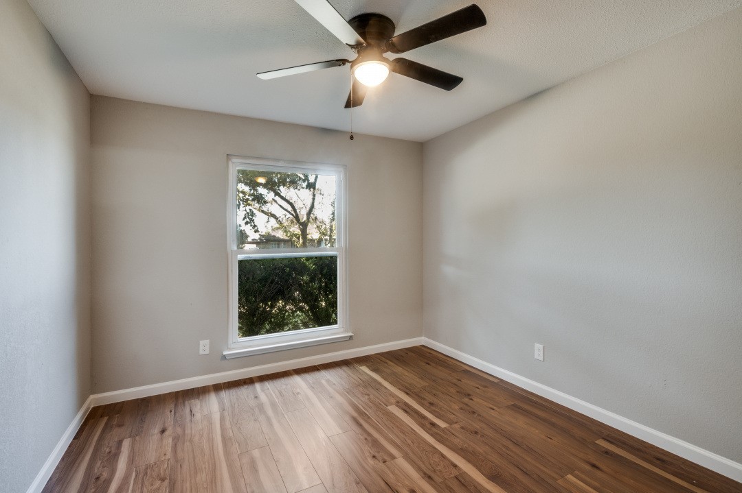 208 Wedgewood Lane