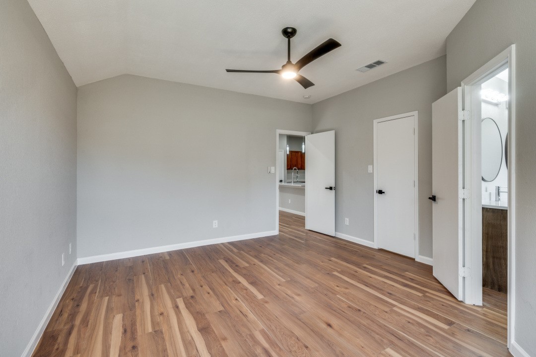 208 Wedgewood Lane