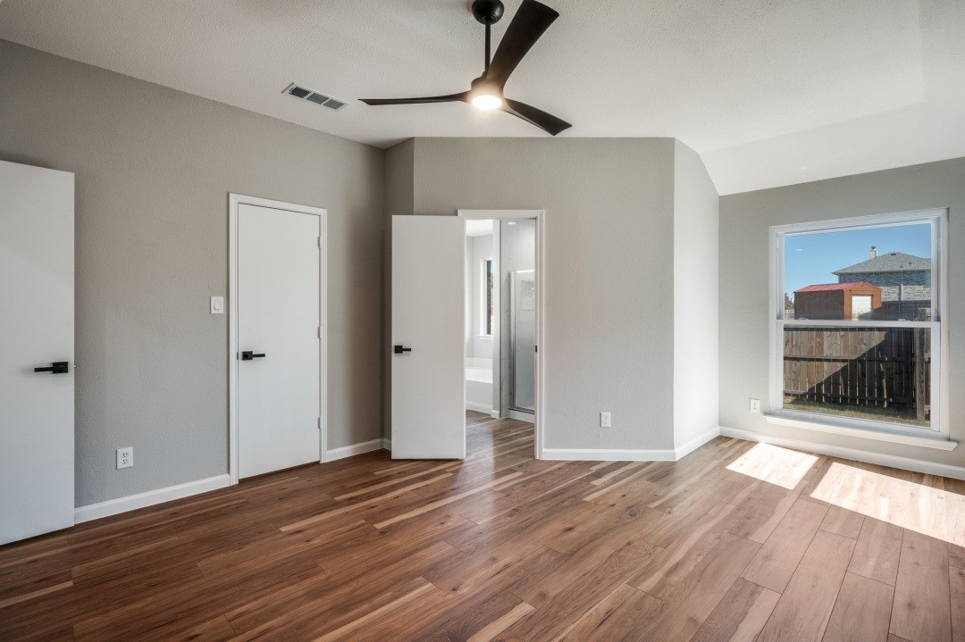 208 Wedgewood Lane