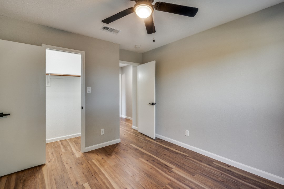 208 Wedgewood Lane