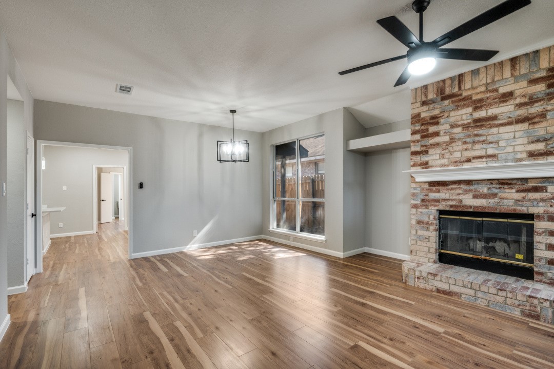 208 Wedgewood Lane