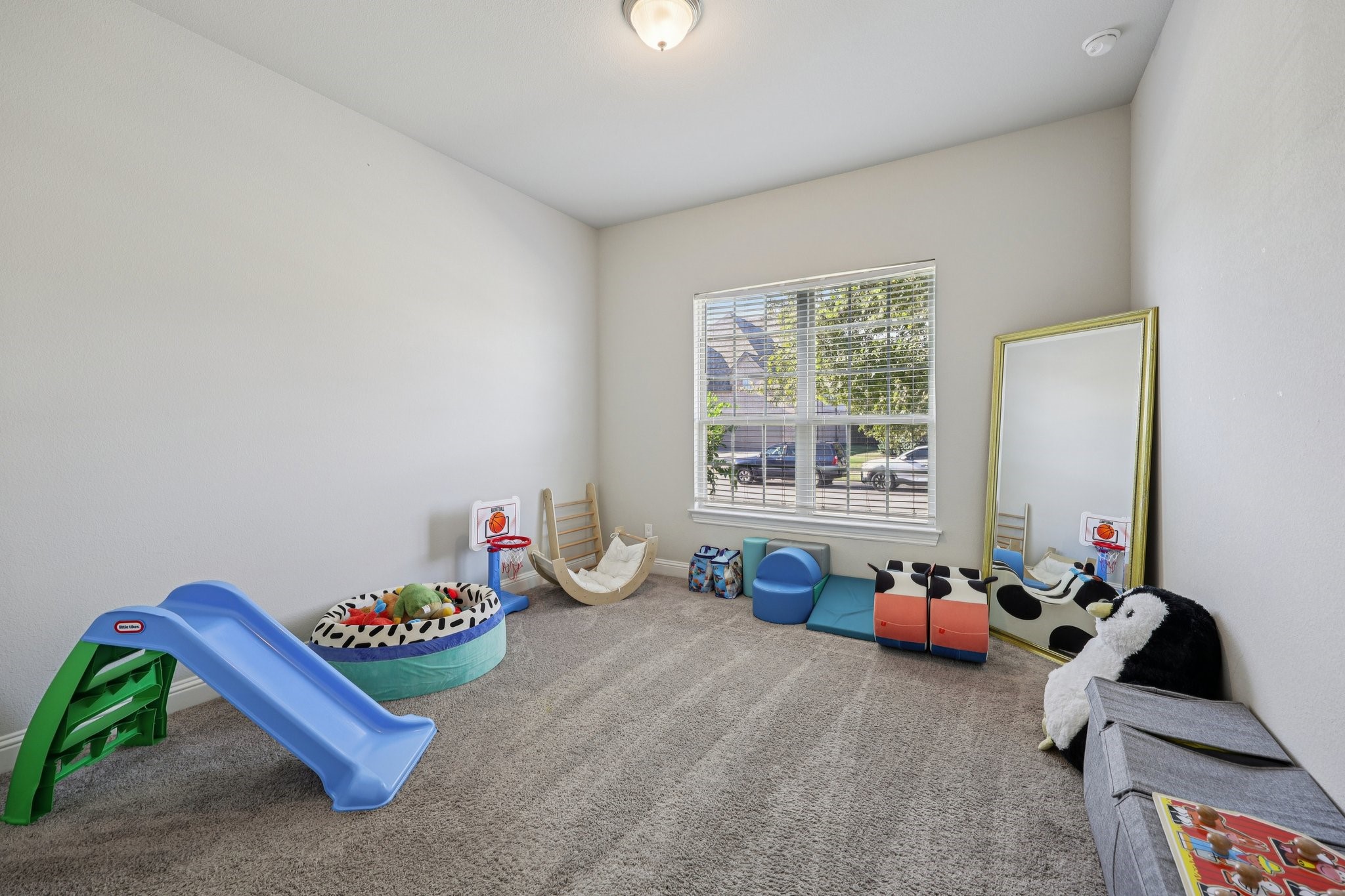 1656 Pegasus Drive