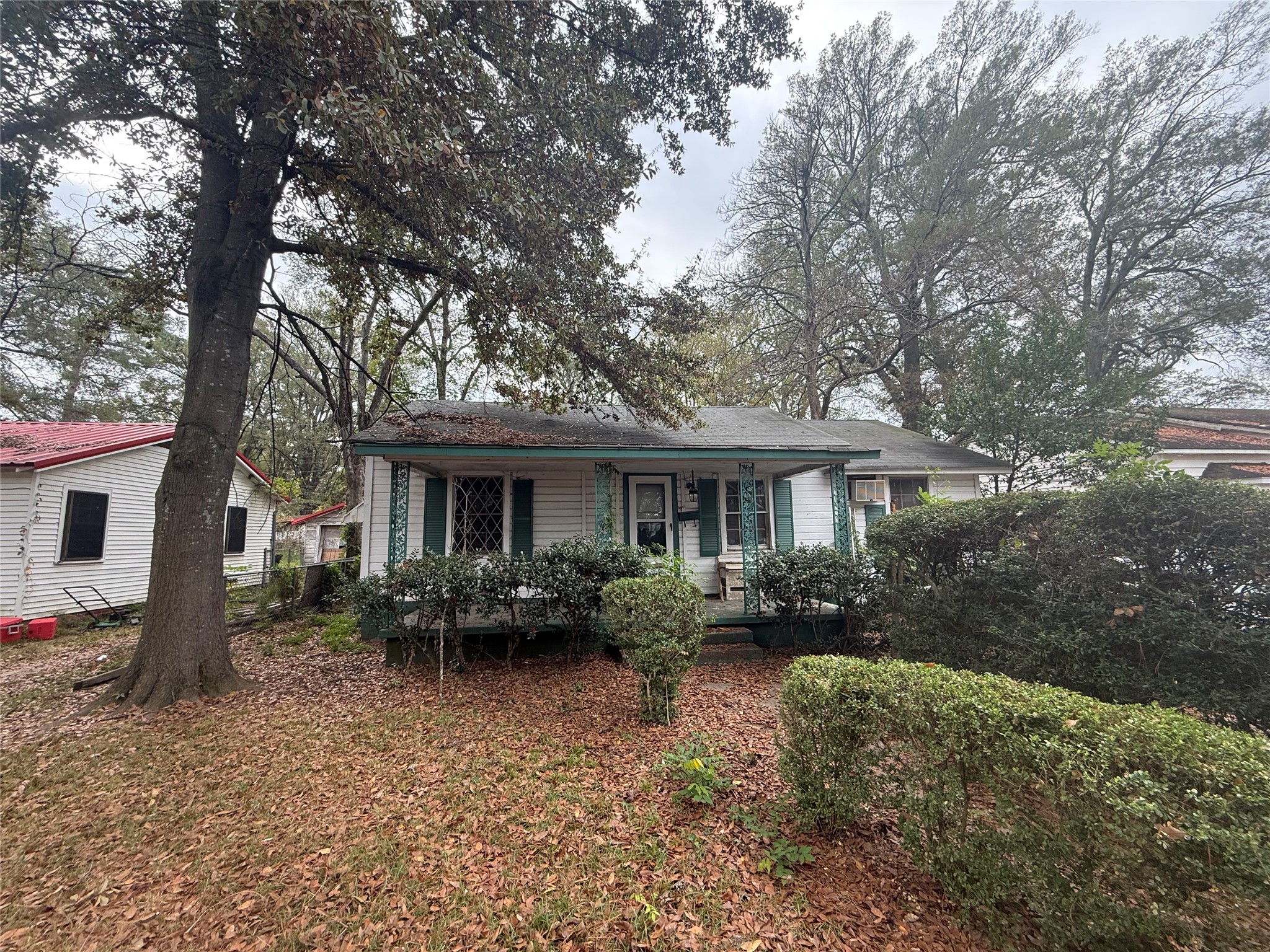 1625 W 18th Street