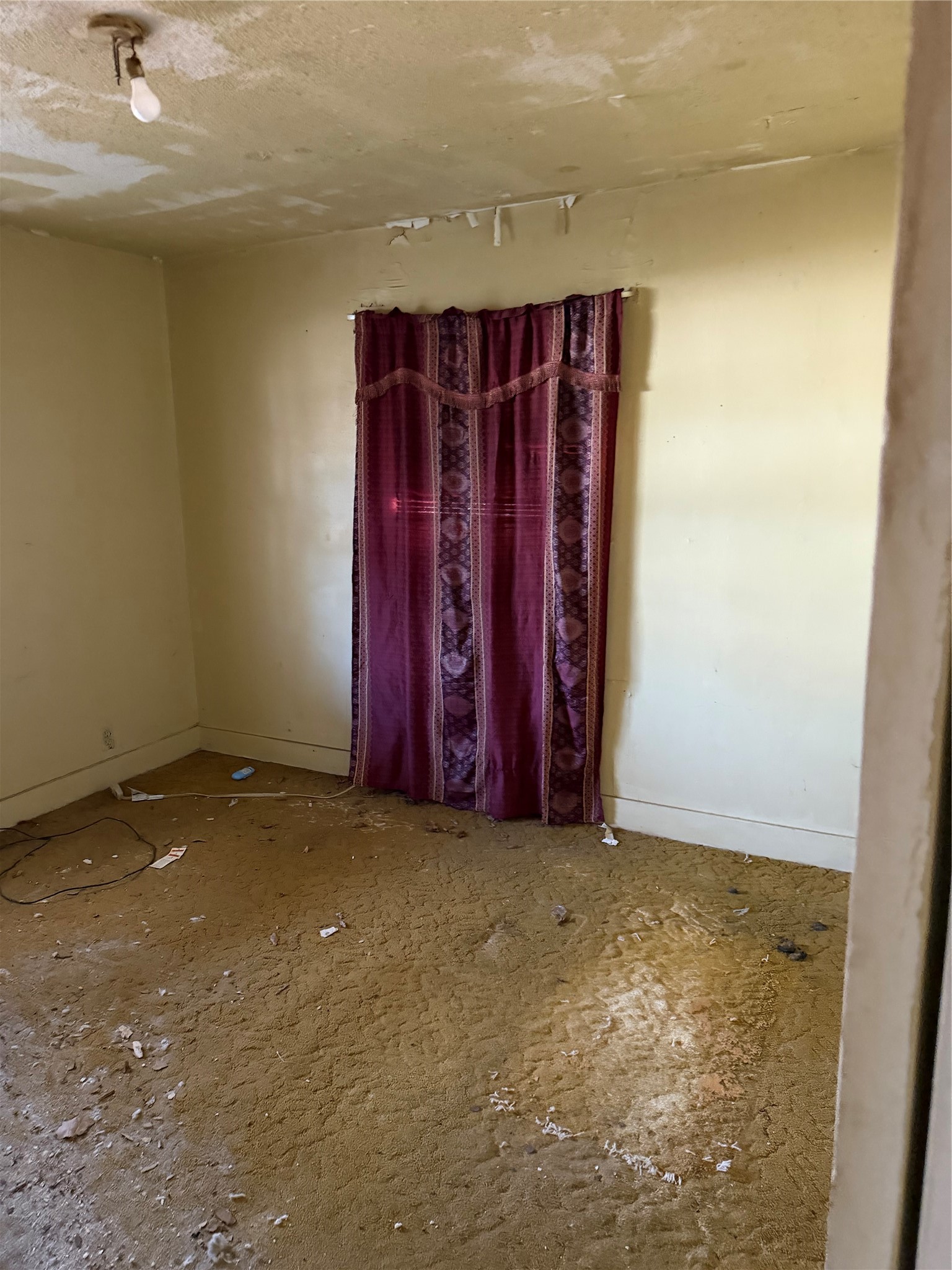 1625 W 18th Street