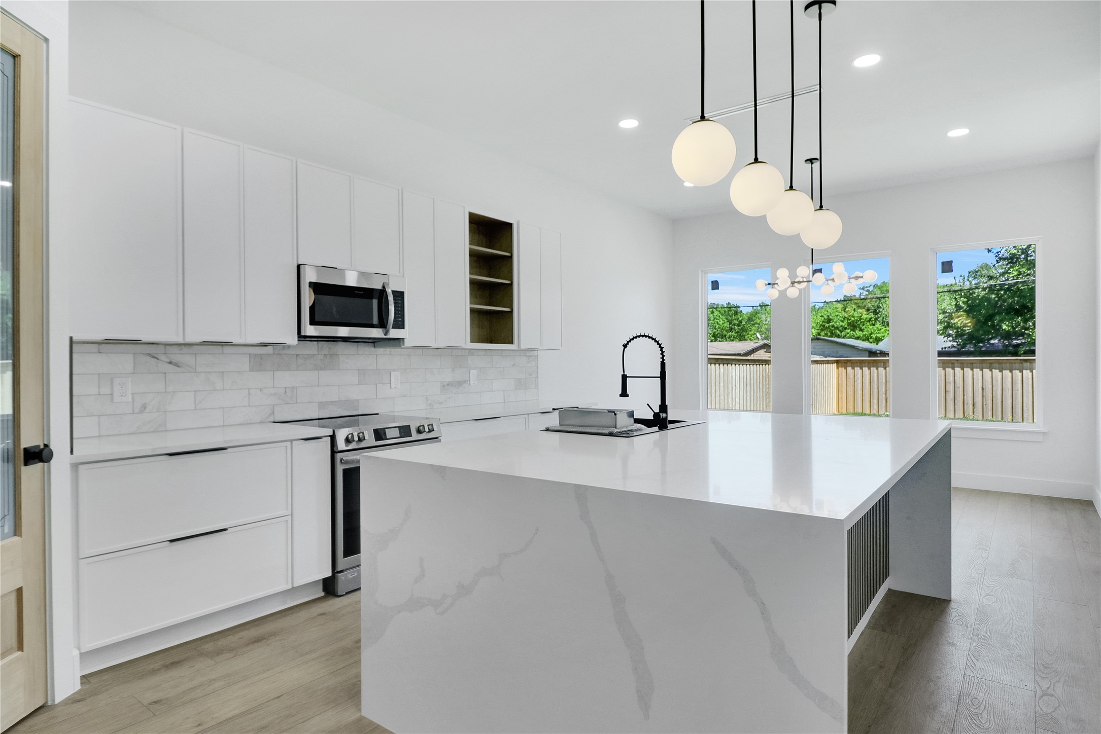 3629 Vancouver