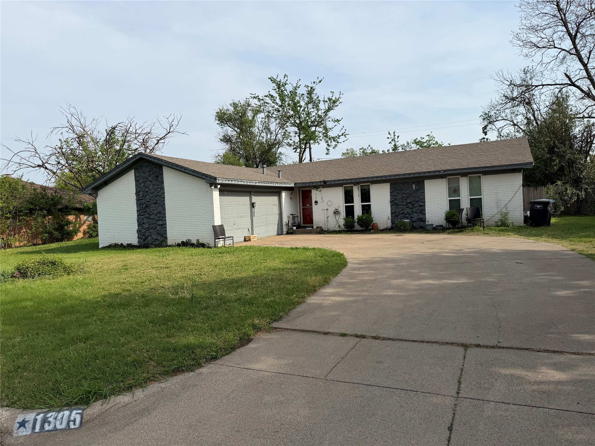 1305 Pinehurst Drive