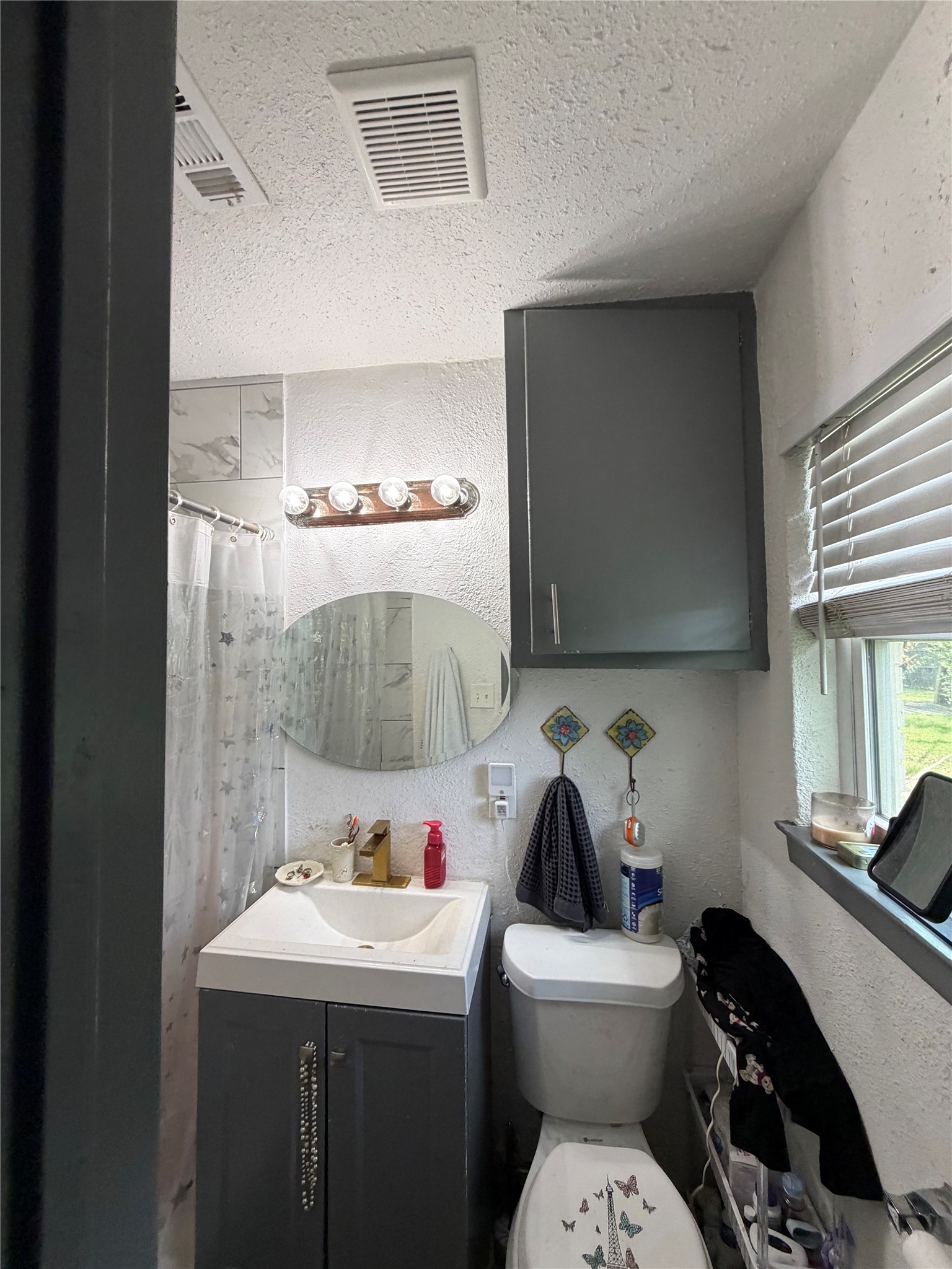 1305 Pinehurst Drive