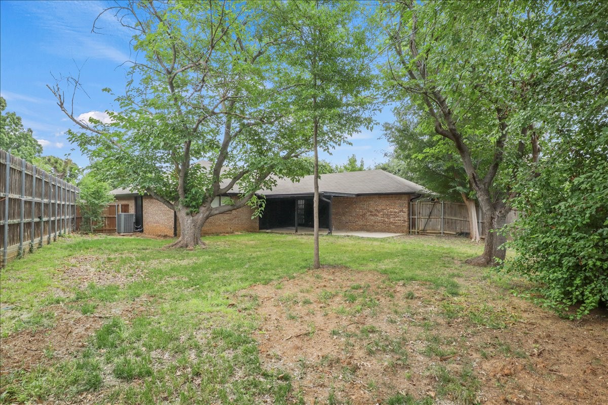 905 Timber Valley Circle