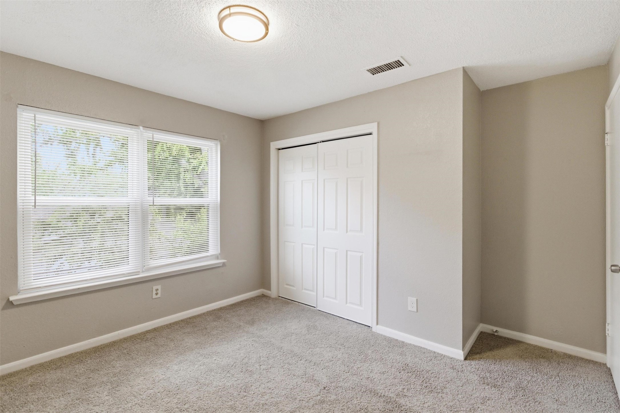 2462 Claremont Drive