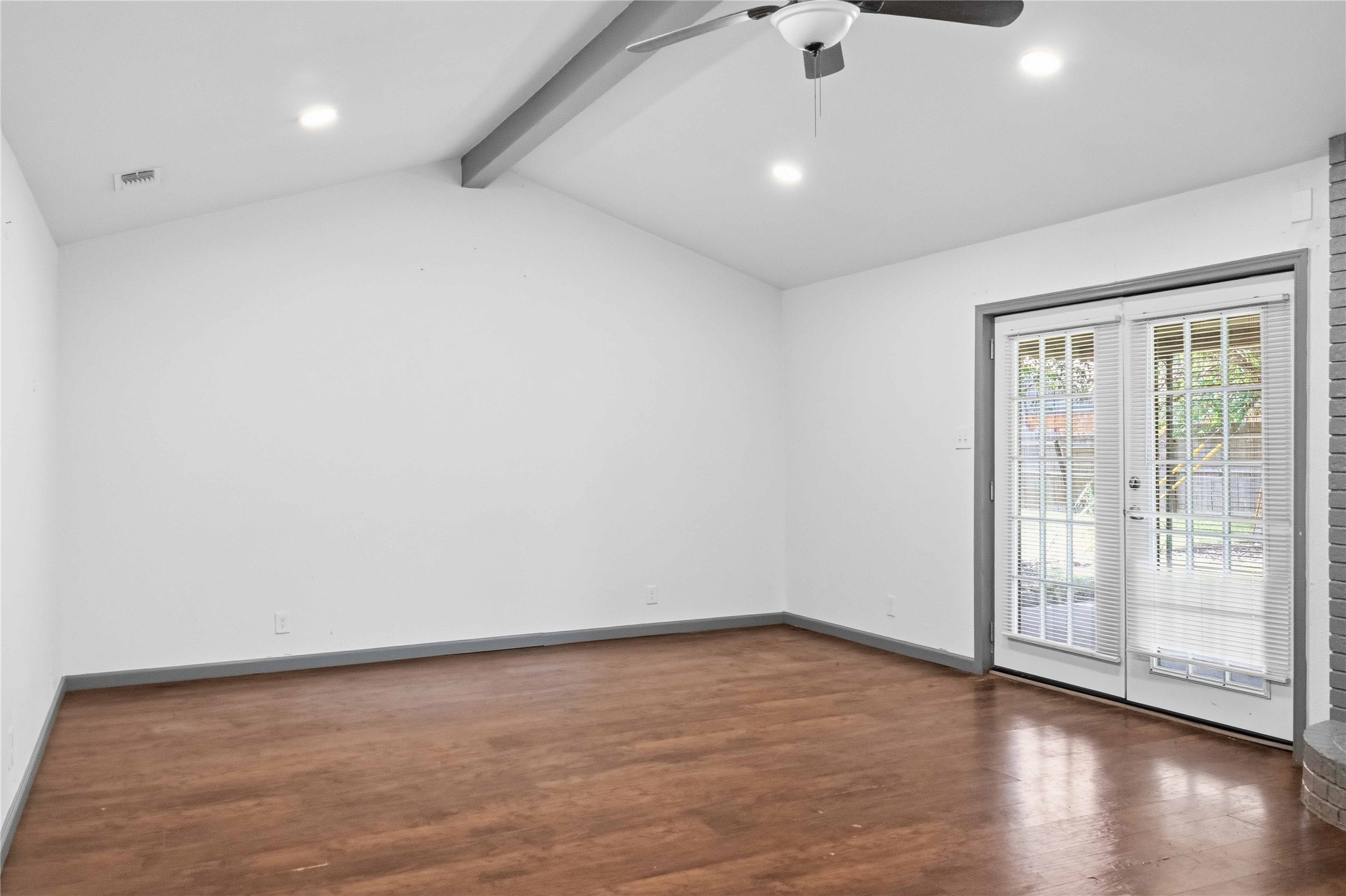 1305 Pinehurst Drive