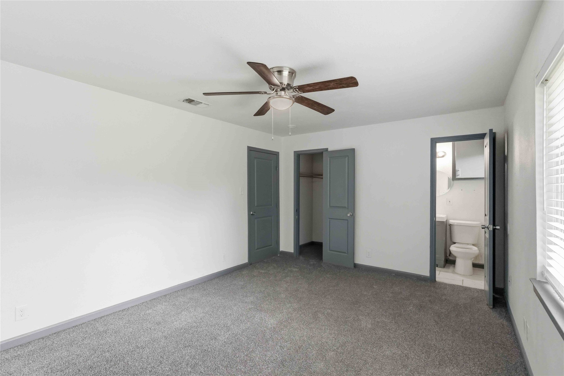 1305 Pinehurst Drive
