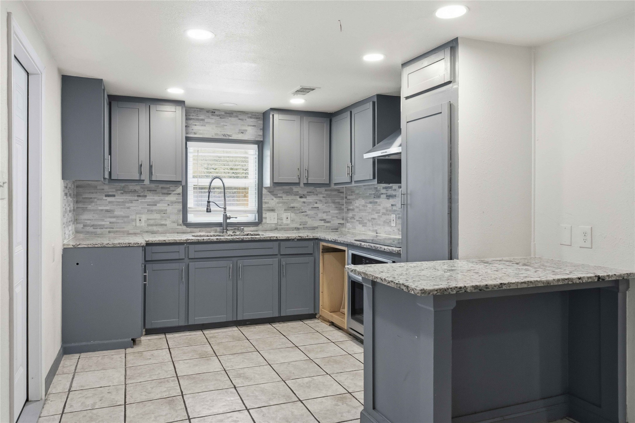 1305 Pinehurst Drive