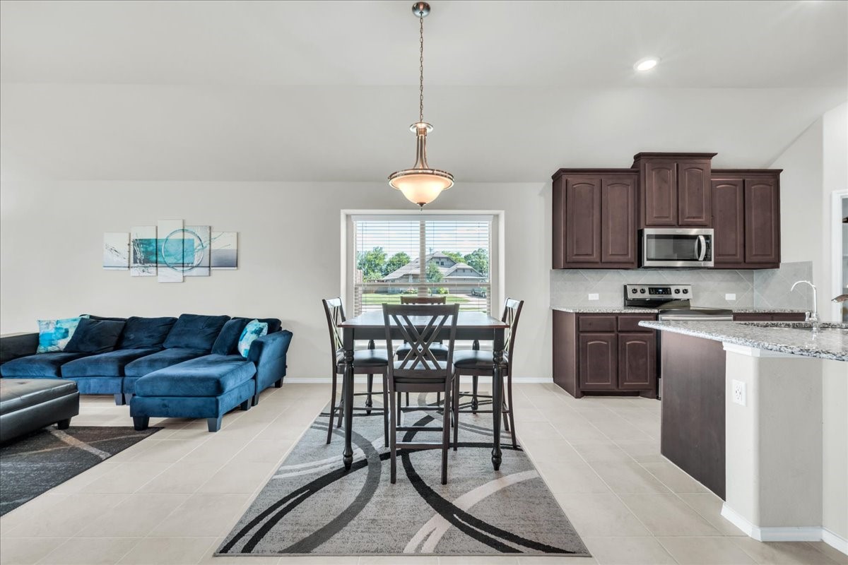 100 Gardenia Drive