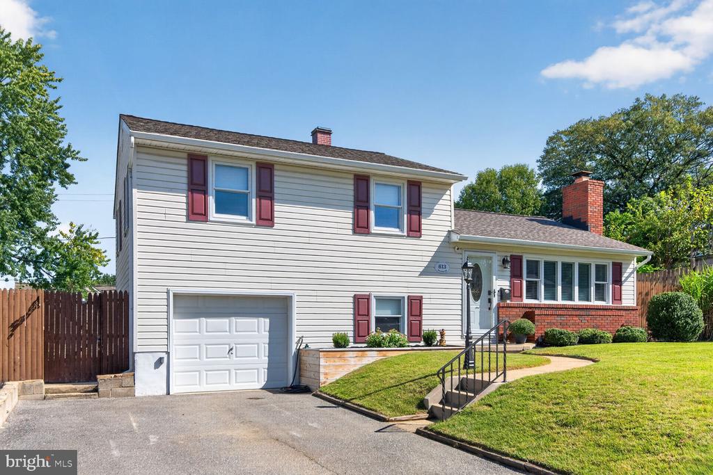 613 MARSHALL ROAD