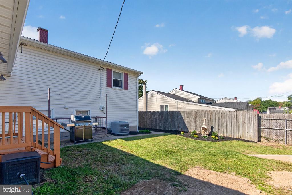 613 MARSHALL ROAD