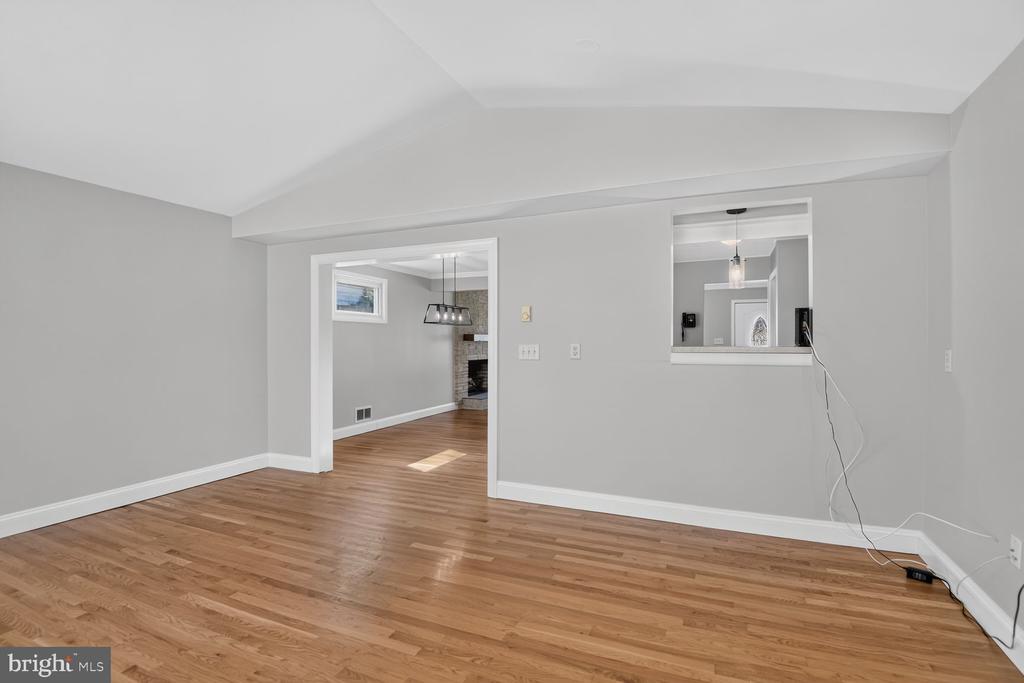 613 MARSHALL ROAD