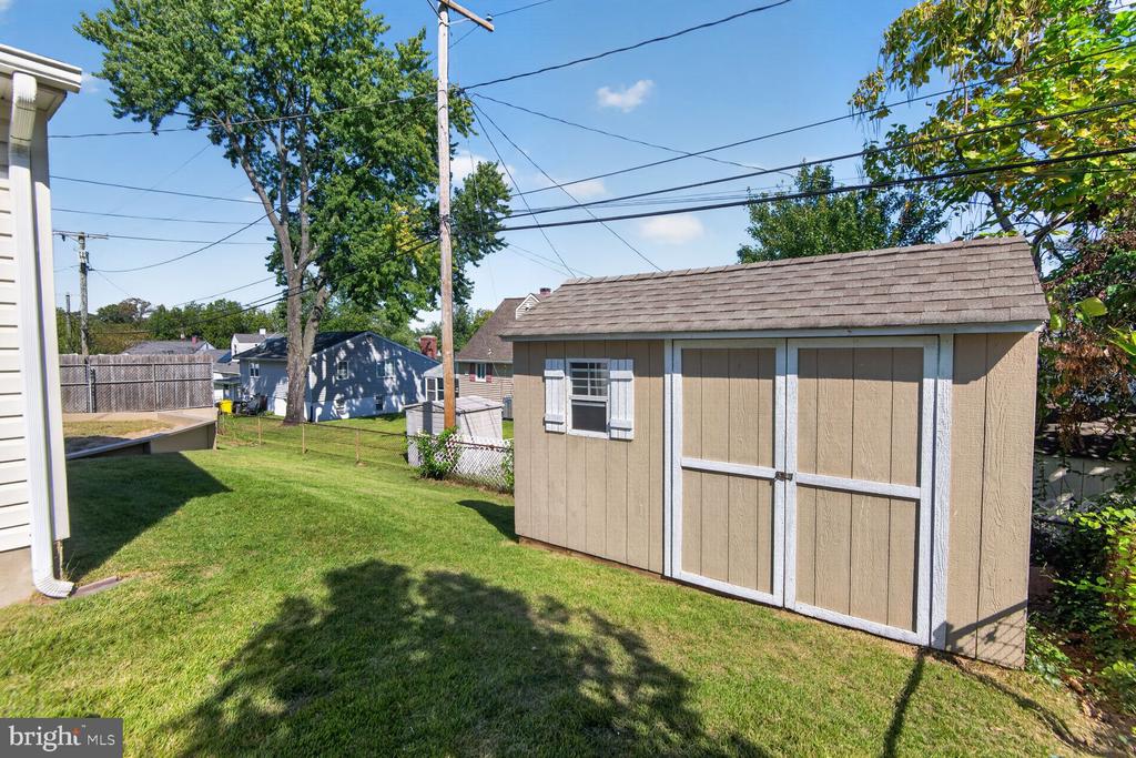 613 MARSHALL ROAD