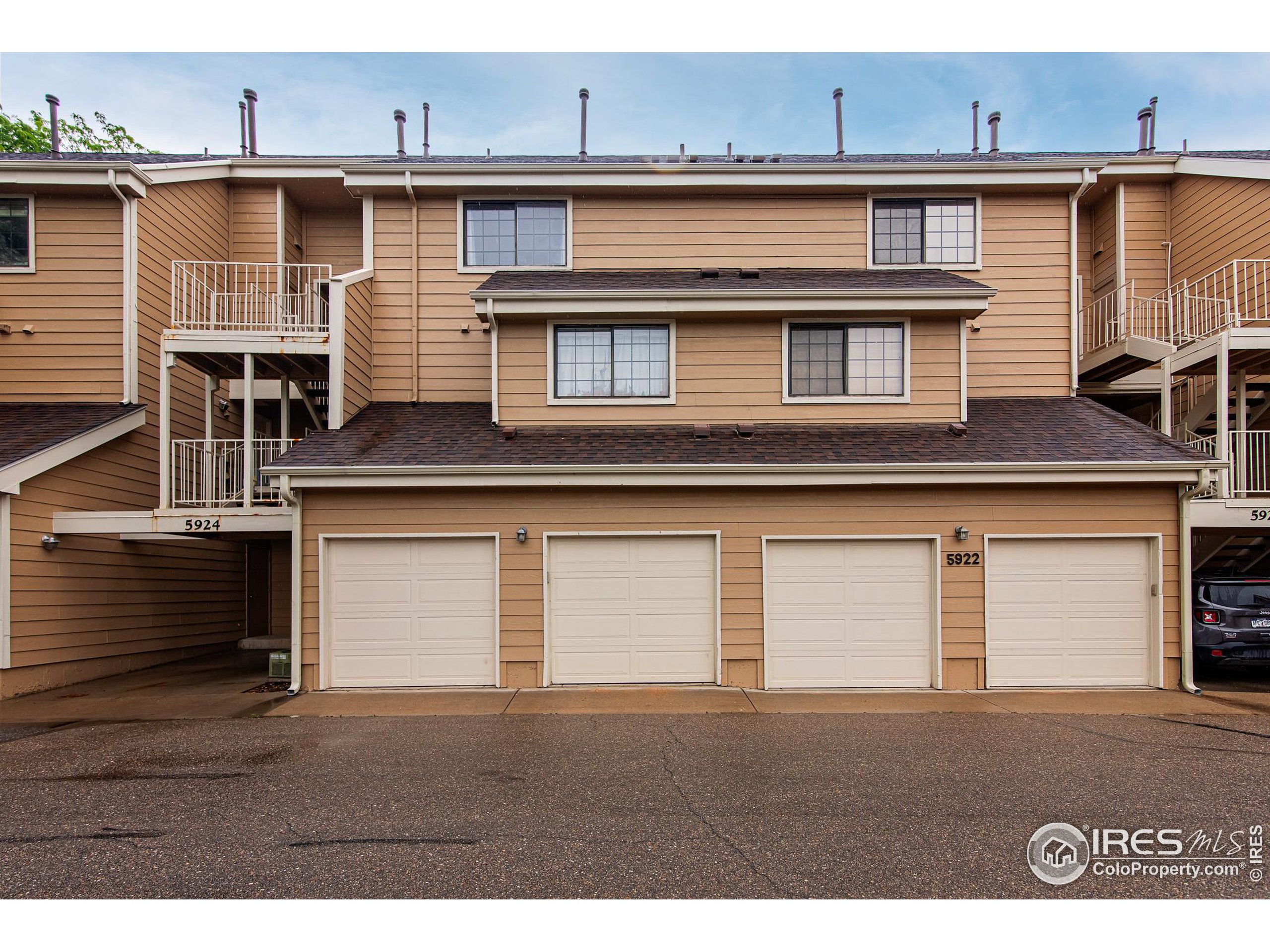 5924 Gunbarrel Ave Unit: A