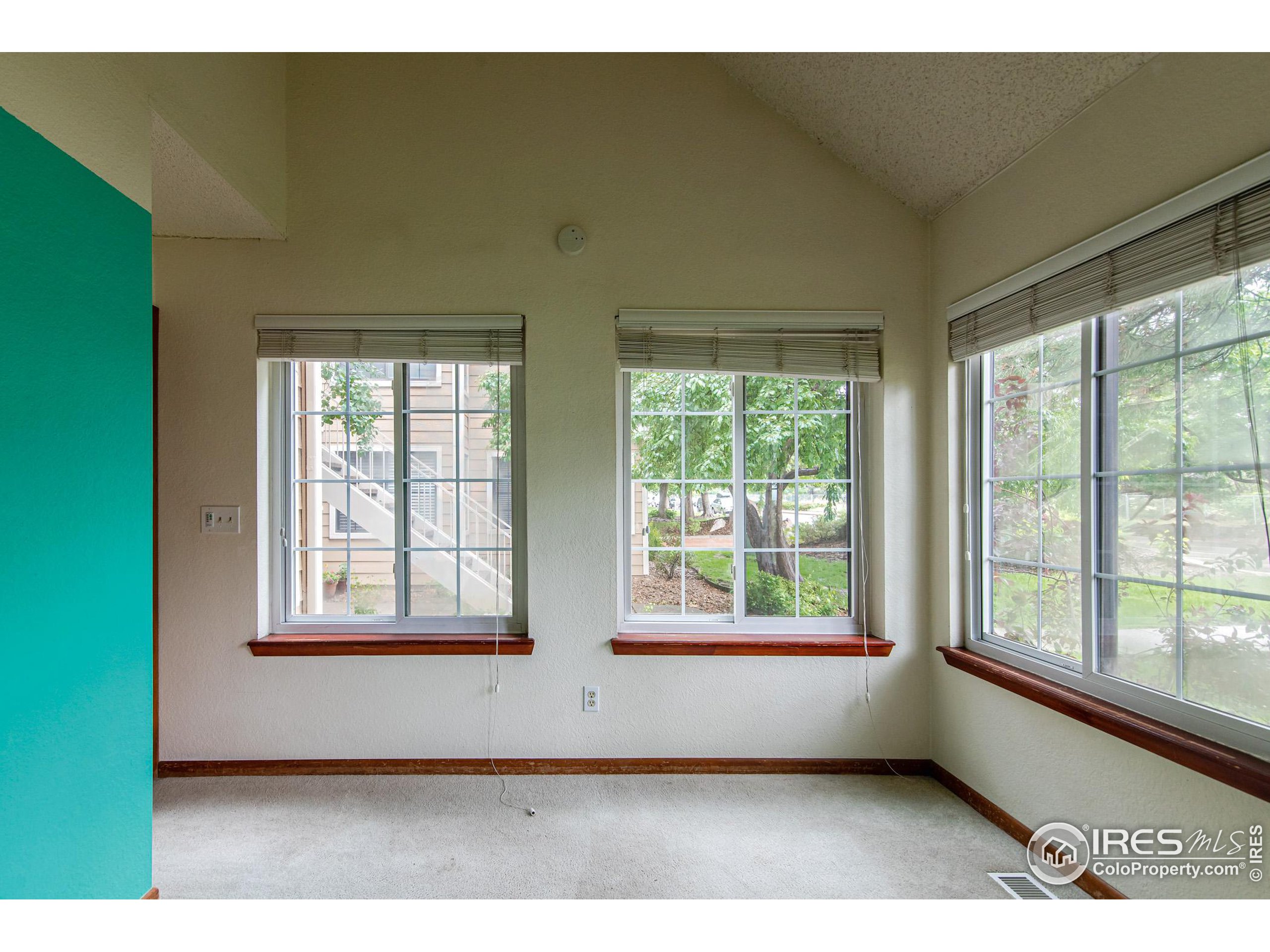 5924 Gunbarrel Ave Unit: A