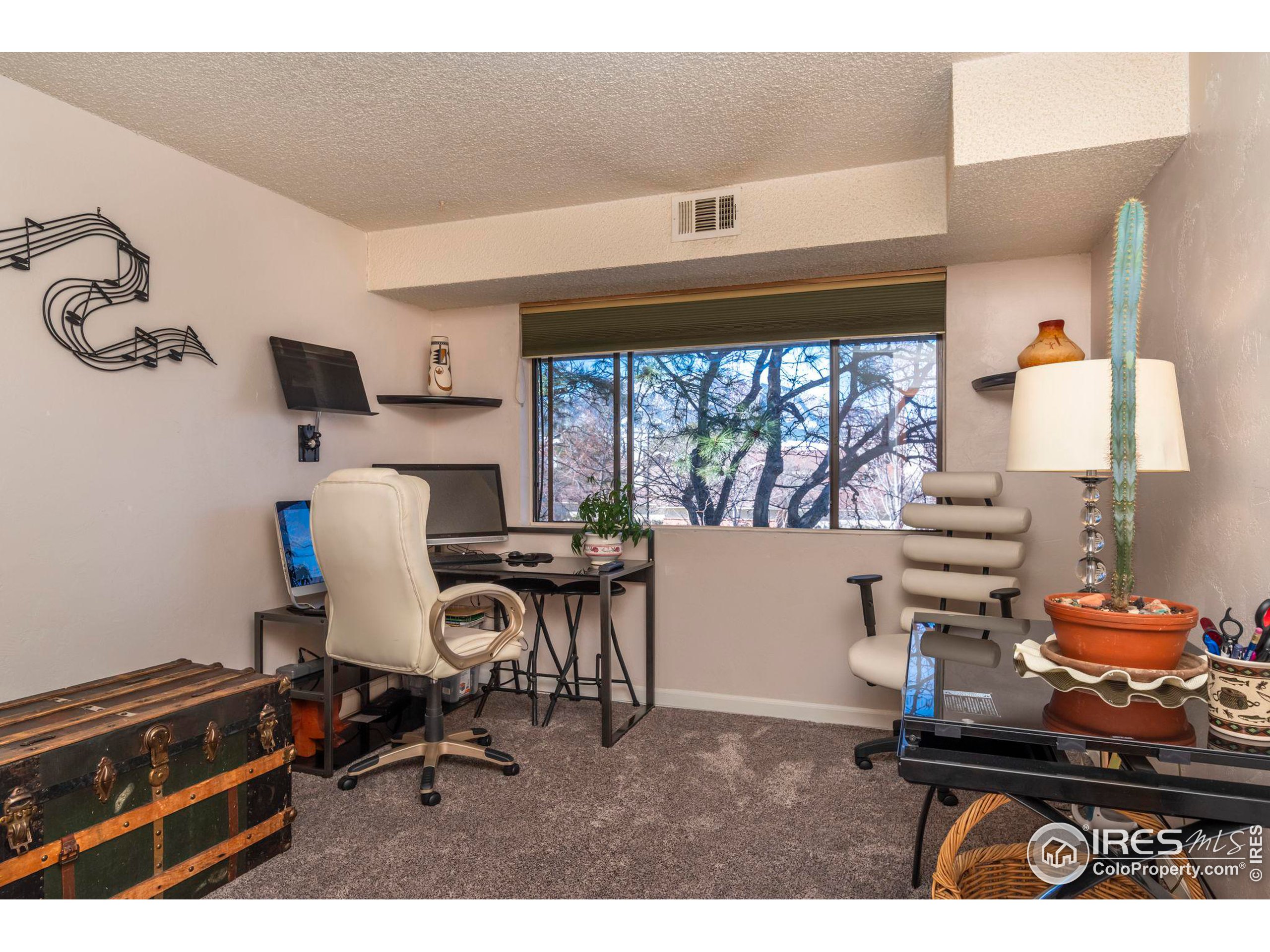 600 Manhattan Dr B9-9