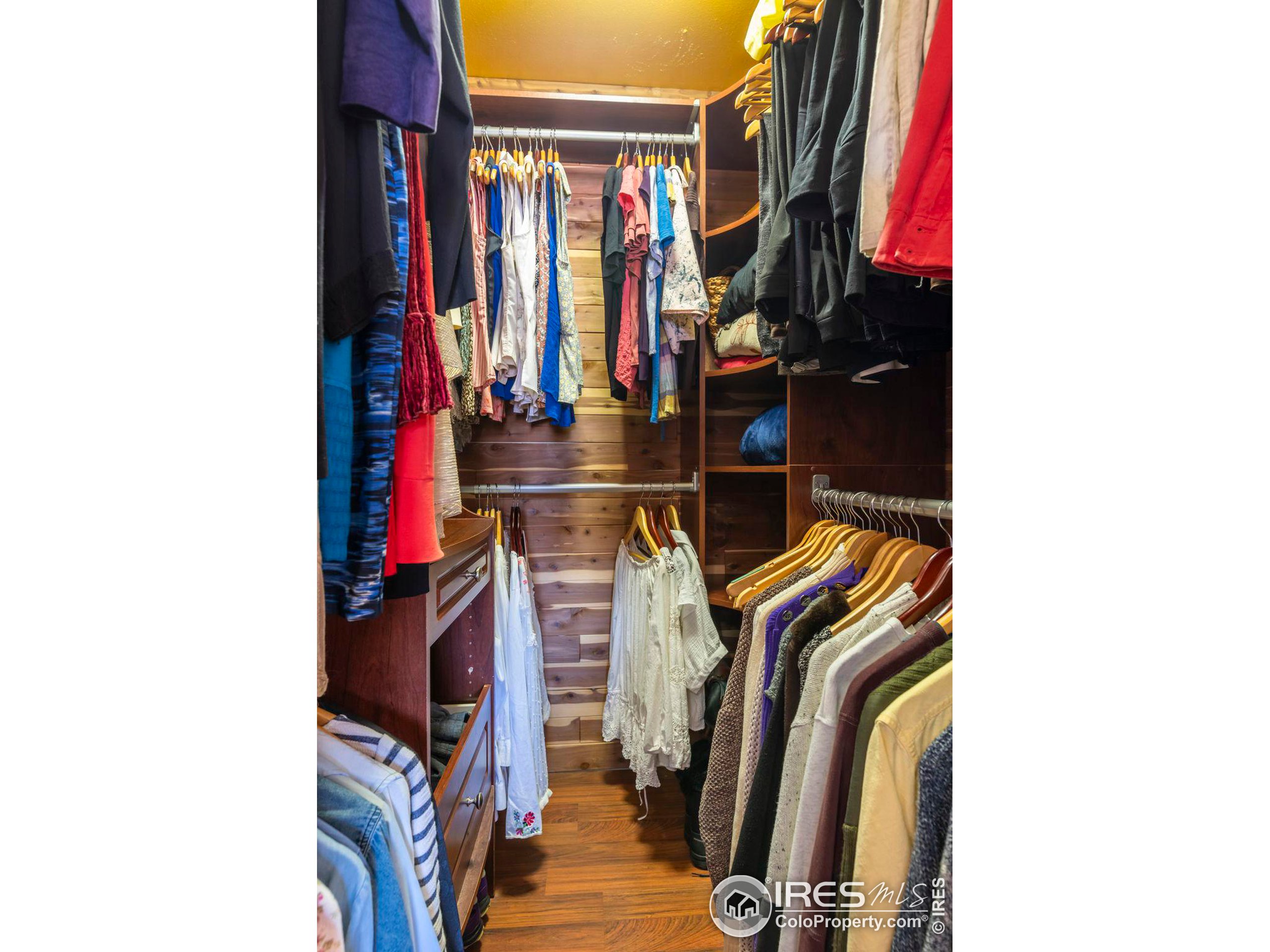 600 Manhattan Dr B9-9