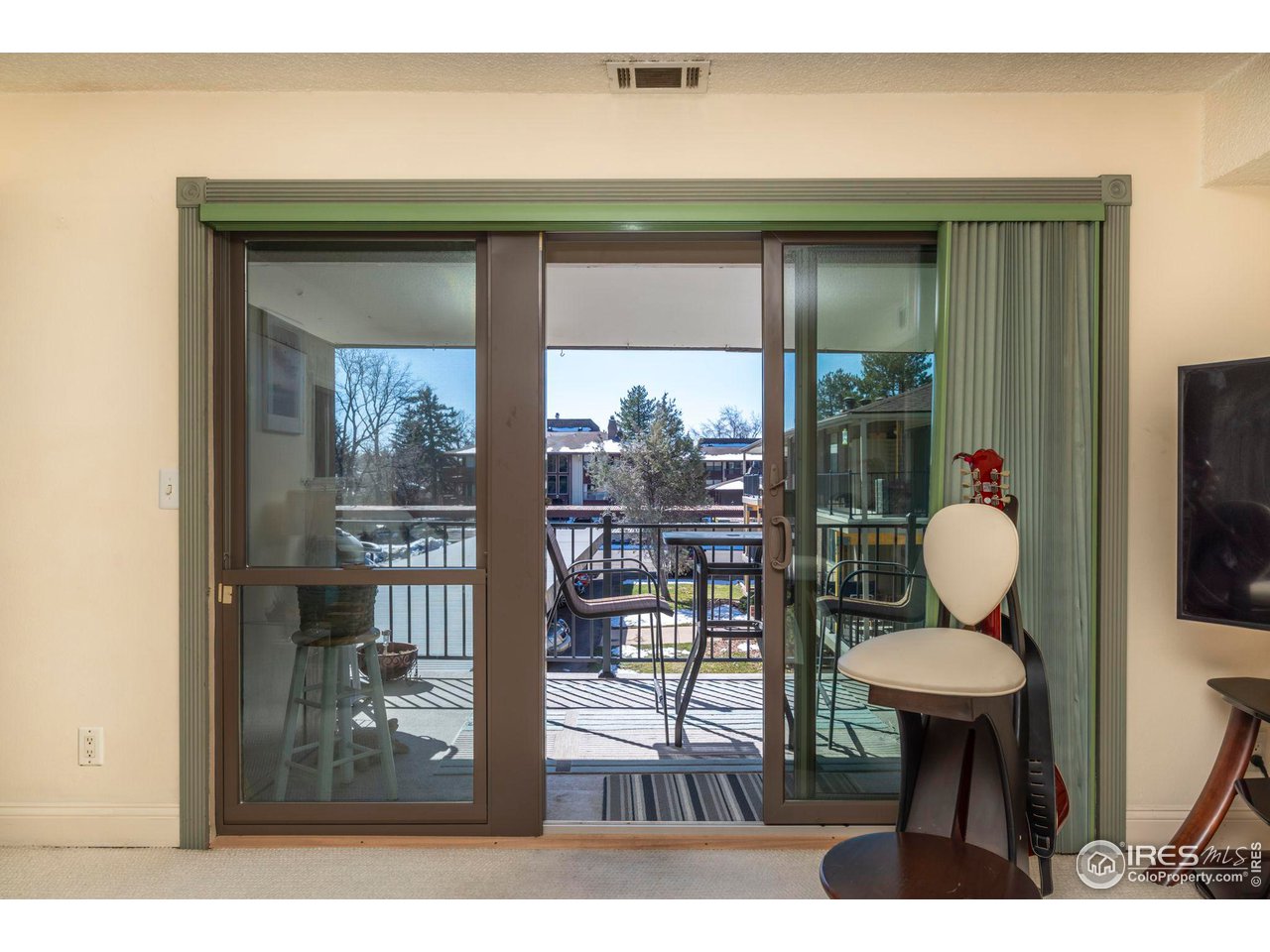 600 Manhattan Dr B9-9