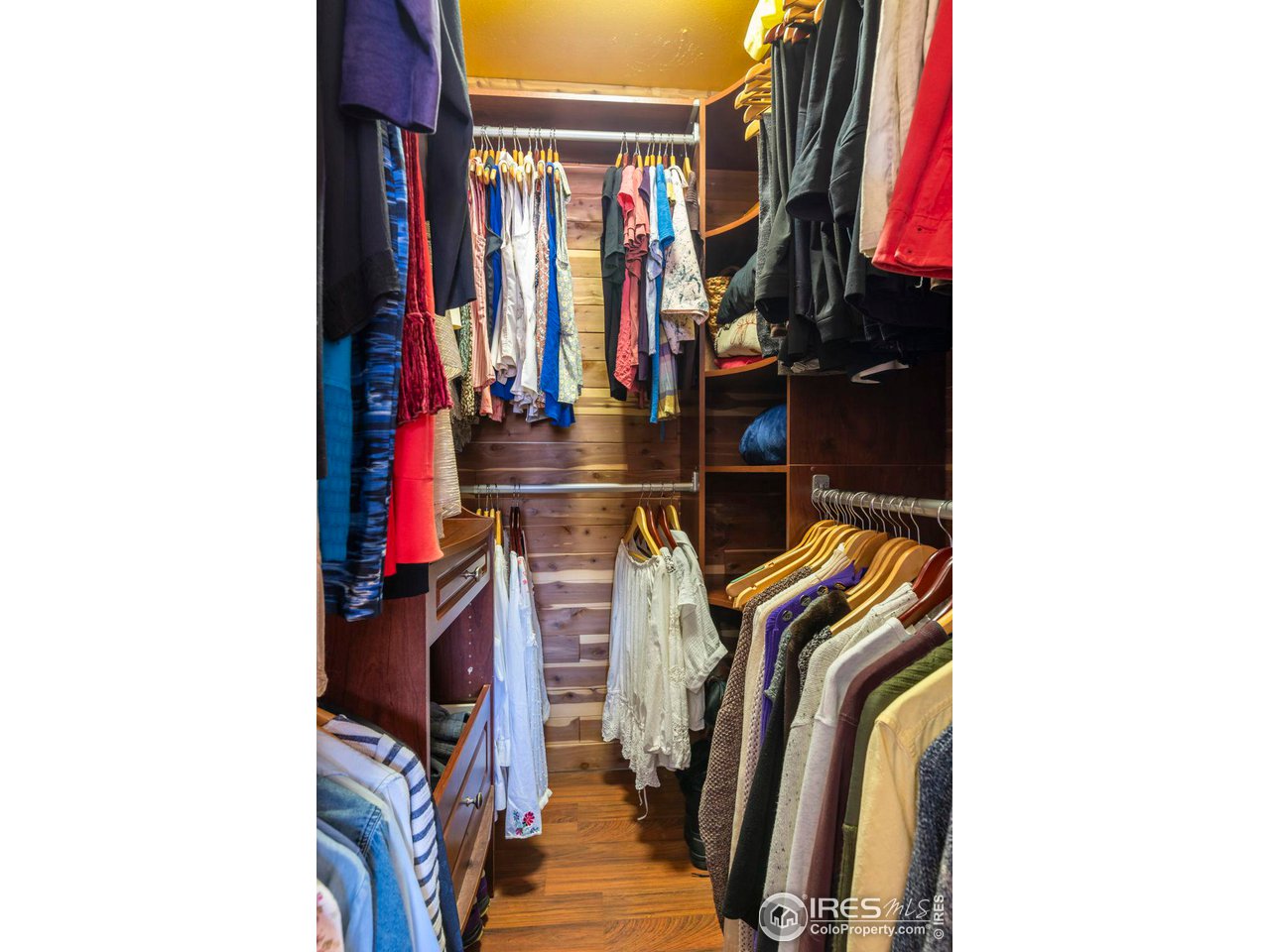 600 Manhattan Dr B9-9