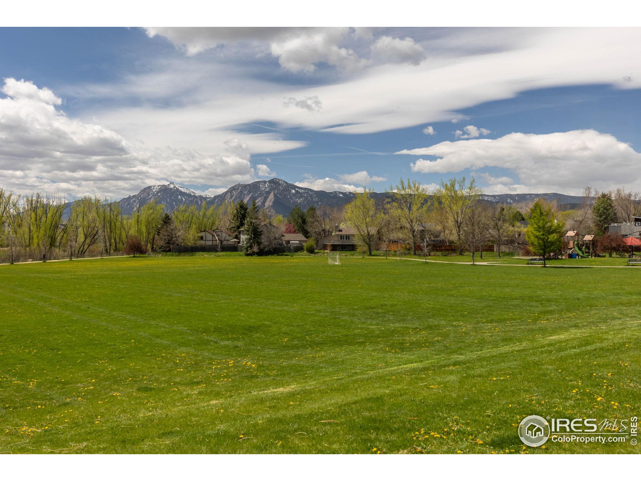 3440 Saint Vincent Pl