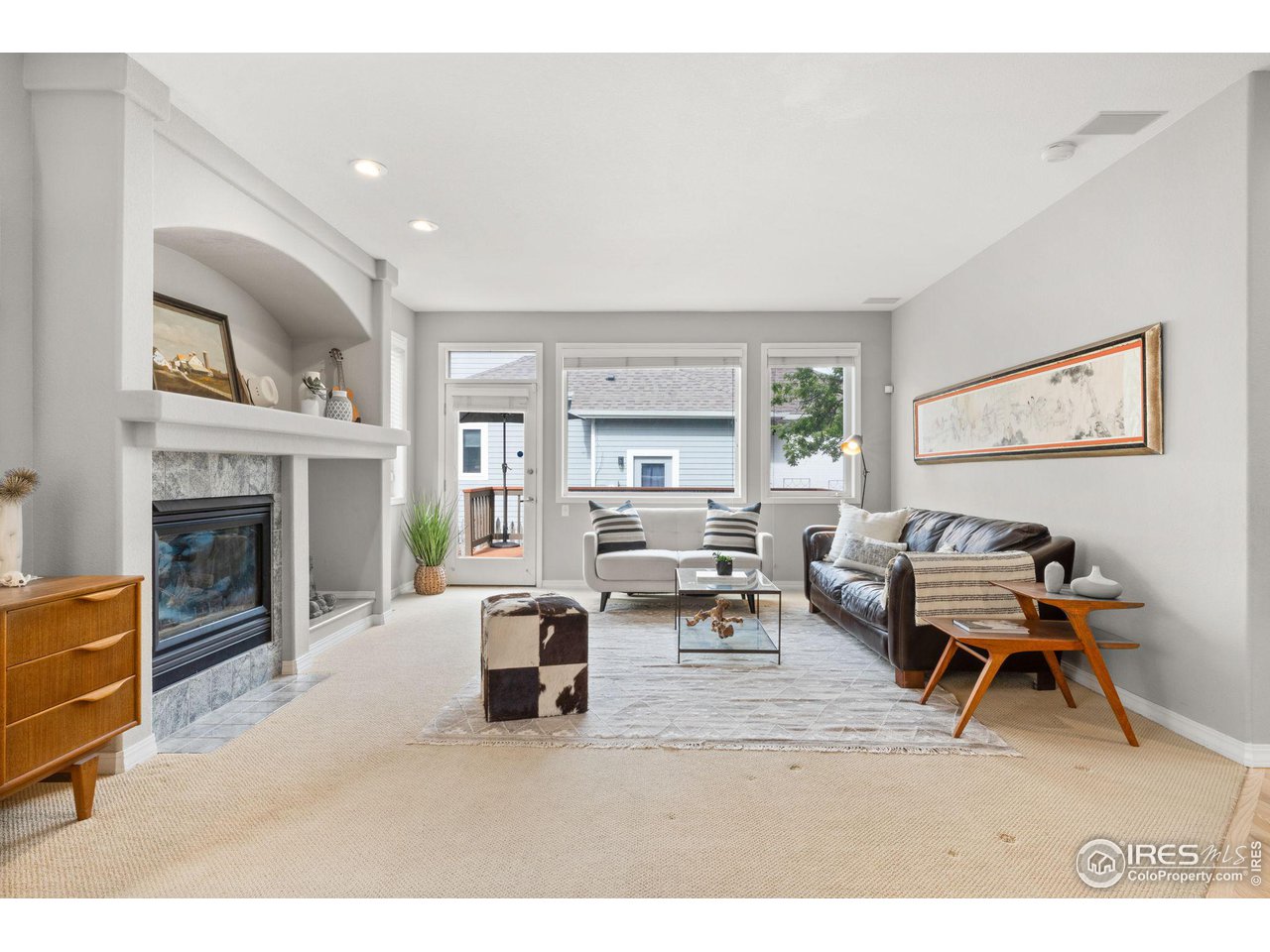 3440 Saint Vincent Pl