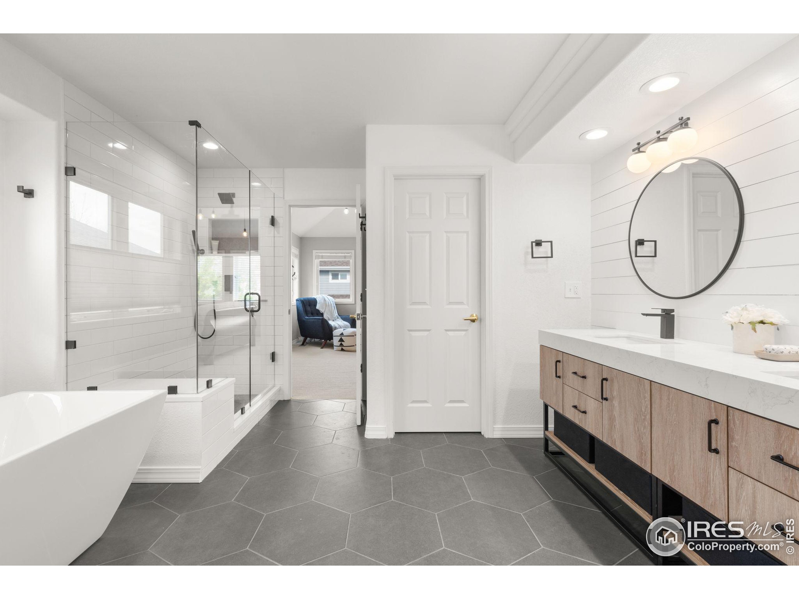 3440 Saint Vincent Pl